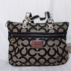 COACH POPPY CANVAS TOTE!